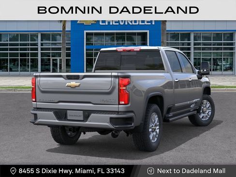 New 2026 Chevrolet Silverado 2500 High Country w/ High Country Premium Package AWD/4WD image 5