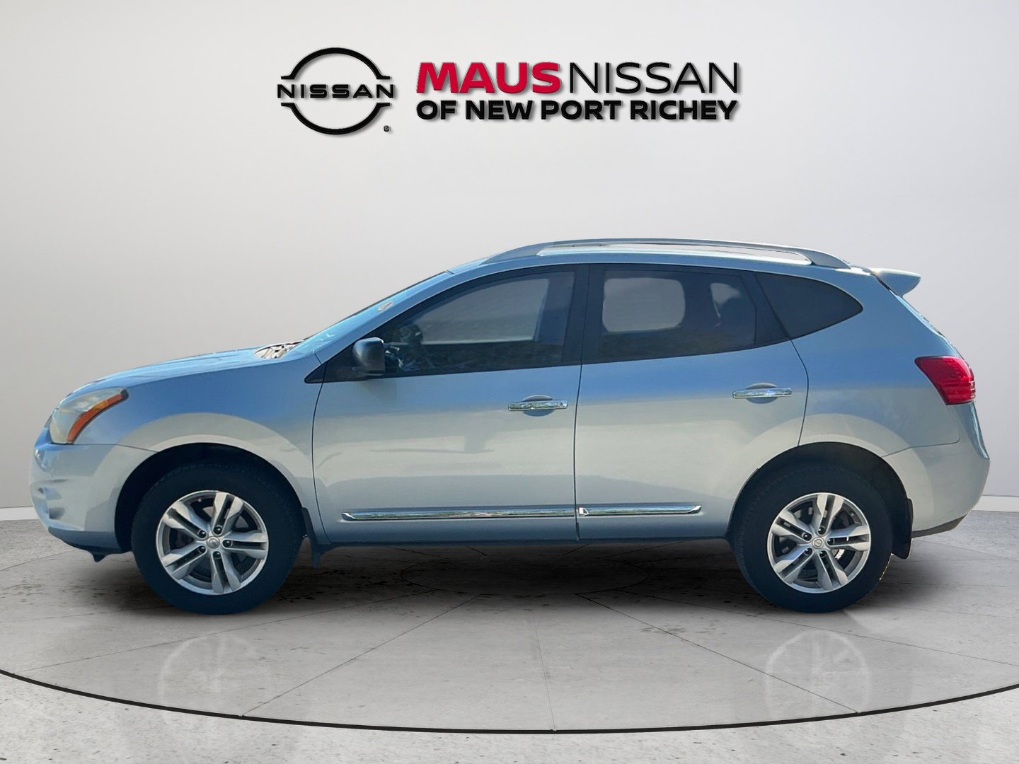 Used 2015 Nissan Rogue S w/ Convenience Package FWD image 5