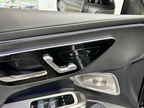 Certified 2025 Mercedes-Benz CLE 300 4MATIC Cabriolet image 11