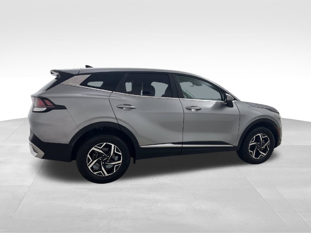 Used 2025 Kia Sportage LX AWD/4WD image 7
