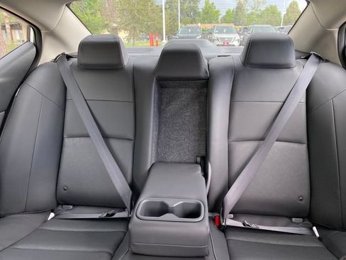 New 2026 Nissan Altima 2.5 SV w/ SV Premium Package FWD image 11