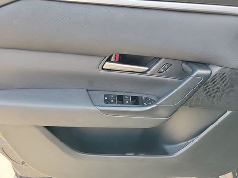 Used 2024 MAZDA CX-50 AWD 2.5 S w/ Preferred Package image 18