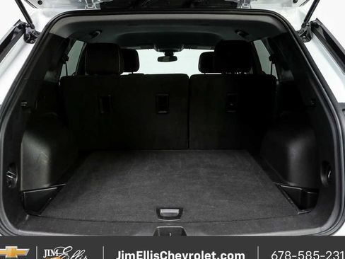 Certified 2025 Chevrolet Blazer LT FWD image 28