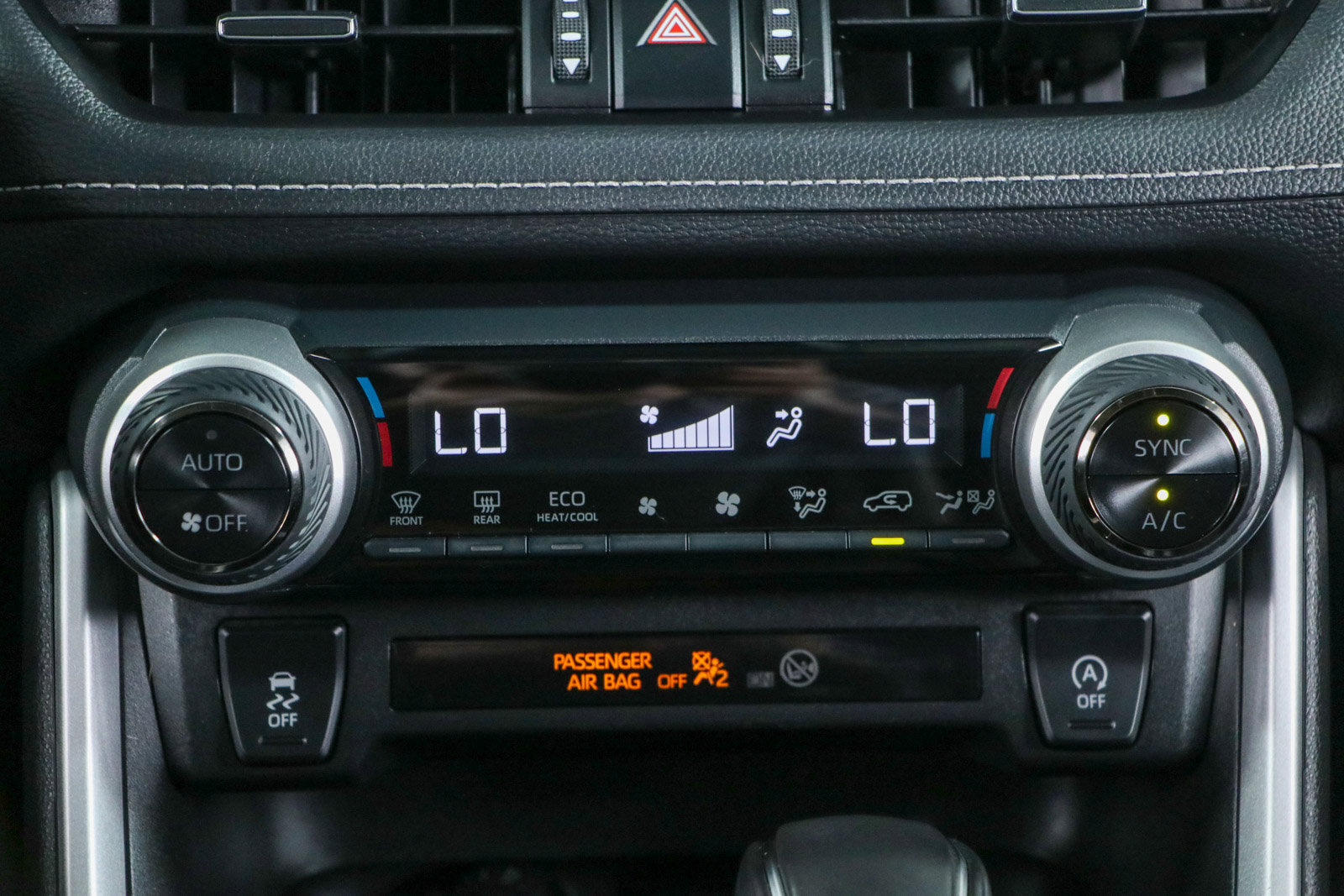Used 2022 Toyota RAV4 XLE Premium FWD image 20