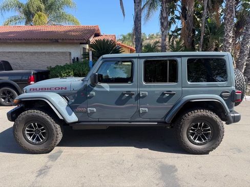 Used 2026 Jeep Wrangler Unlimited Rubicon AWD/4WD image 11