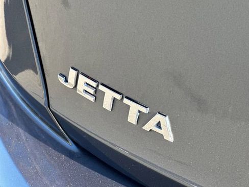 Used 2020 Volkswagen Jetta SEL image 25