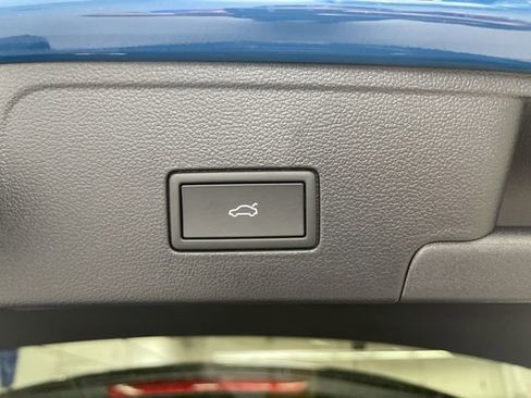 New 2025 Volkswagen Atlas Cross Sport SEL Premium R-Line image 26