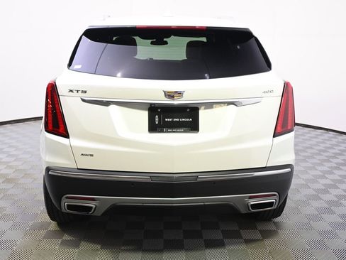 Used 2021 Cadillac XT5 Premium Luxury image 5