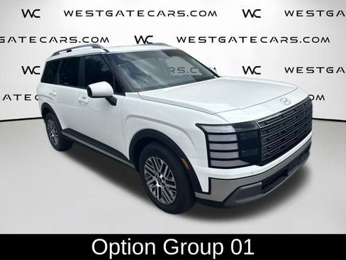 Used 2026 Hyundai Palisade SEL FWD image 4