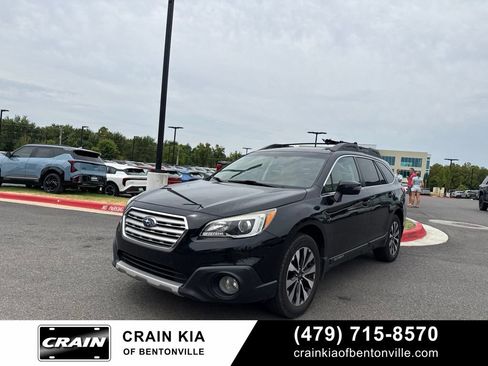 Used 2016 Subaru Outback 2.5i Limited AWD/4WD image 2