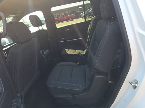 Used 2024 Chevrolet Traverse LT w/ LPO, Floor Liner Package image 17