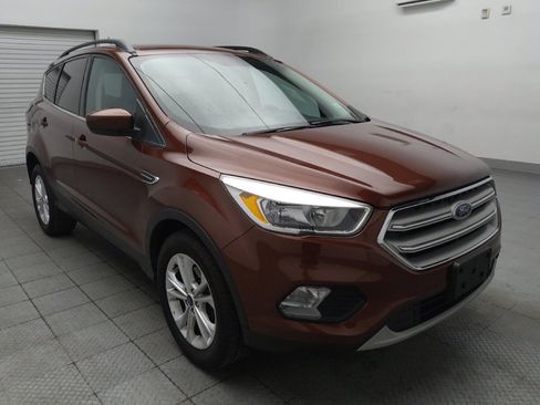 Used 2018 Ford Escape SE w/ SE Sync 3 Package FWD image 13