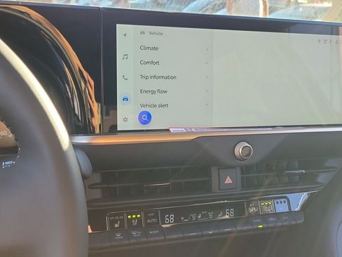 New 2026 Toyota Crown XLE AWD/4WD image 27