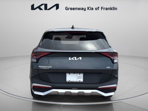 Used 2023 Kia Sportage LX AWD/4WD image 6