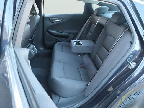 Used 2023 Chevrolet Malibu LT FWD image 24