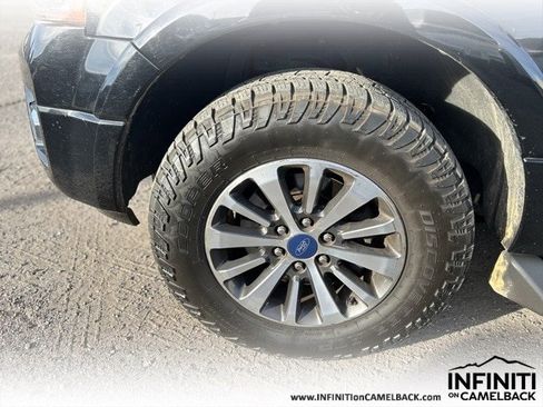 Used 2016 Ford Expedition EL XLT image 8