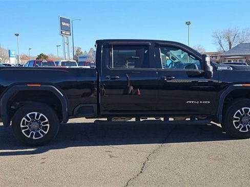 Used 2022 GMC Sierra 2500 AT4 w/ Gooseneck/5TH Wheel Package image 9