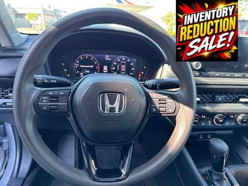 Used 2023 Honda Accord EX image 8