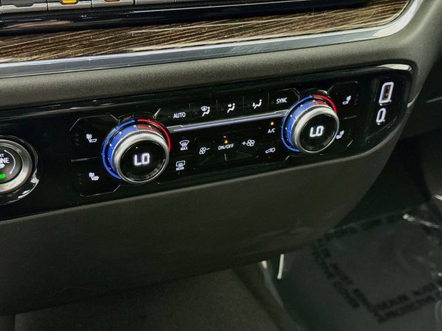 Used 2024 GMC Sierra 1500 Elevation AWD/4WD image 16