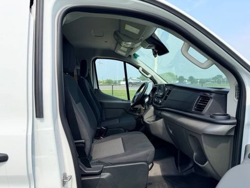 Used 2025 Ford Transit 250 Low Roof w/ Exterior Upgrade Package RWD image 10