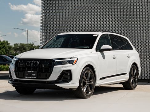 Certified 2025 Audi Q7 3.0T Premium Plus w/ Premium Plus Package AWD/4WD image 7