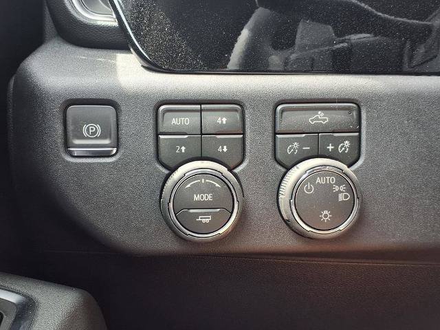 New 2026 Chevrolet Silverado 1500 LT AWD/4WD image 18