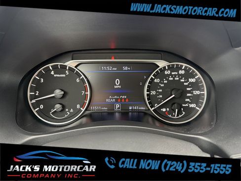 Used 2025 Nissan Altima 2.5 SR w/ SR Premium Package AWD/4WD image 29