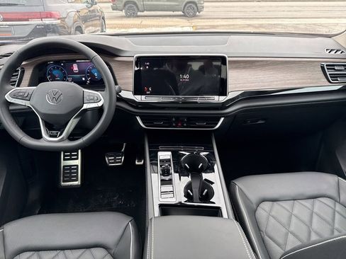 New 2026 Volkswagen Atlas SEL Premium R-Line image 11