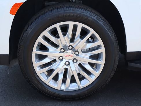 Certified 2023 GMC Yukon Denali RWD image 36