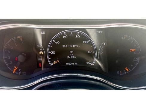 Used 2020 Jeep Grand Cherokee Laredo w/ 18" Wheel & 8.4" Radio Group image 14