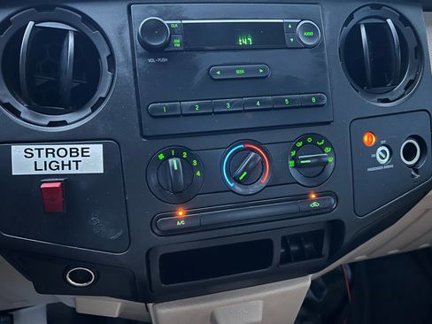 Used 2008 Ford F350 XL image 23