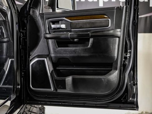 Used 2024 RAM 3500 Laramie AWD/4WD image 35