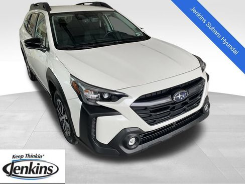 Certified 2024 Subaru Outback Premium AWD/4WD image 1