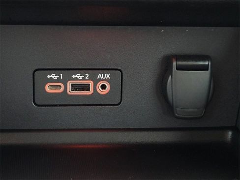 Used 2021 Nissan Sentra SV image 22