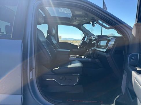 Used 2024 Ford F250 Lariat w/ Lariat Ultimate Package AWD/4WD image 41