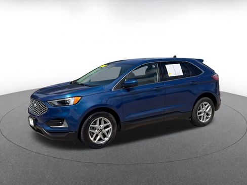 Used 2024 Ford Edge SEL image 8