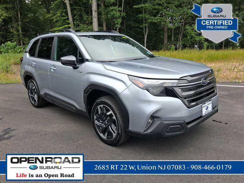 Used 2026 Subaru Forester Premium AWD/4WD image 1