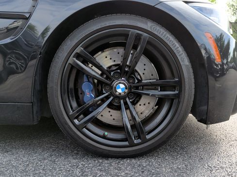 Used 2020 BMW M4 Convertible w/ Competition Package RWD image 15
