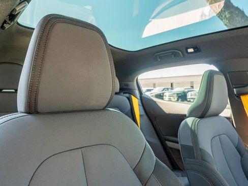 Used 2022 Polestar Polestar 2 w/ Performance Package image 44