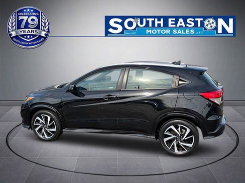 Used 2019 Honda HR-V Sport image 8