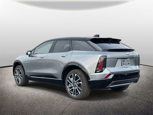 New 2026 Cadillac Optiq Sport 1 image 4