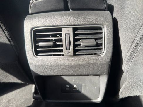 Used 2023 Nissan Rogue SV image 23