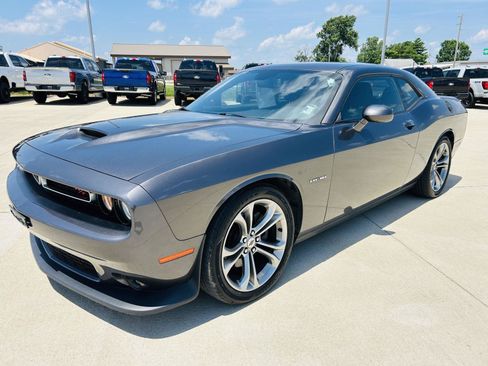 Used 2021 Dodge Challenger R/T RWD image 27