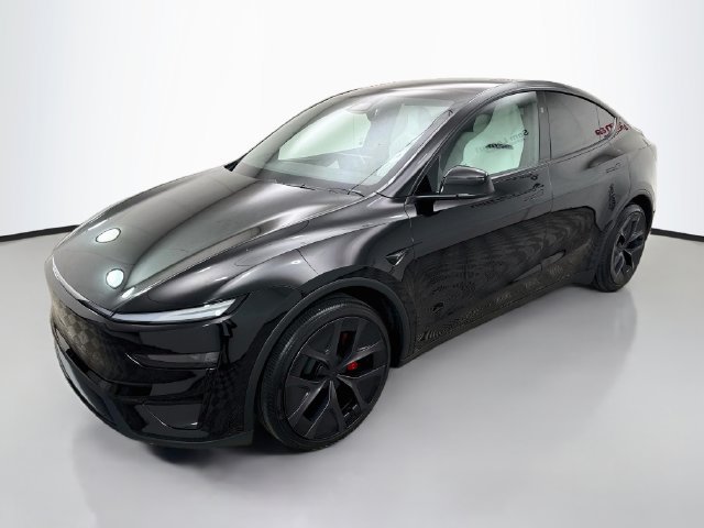 Used 2026 Tesla Model Y Performance AWD/4WD image 3