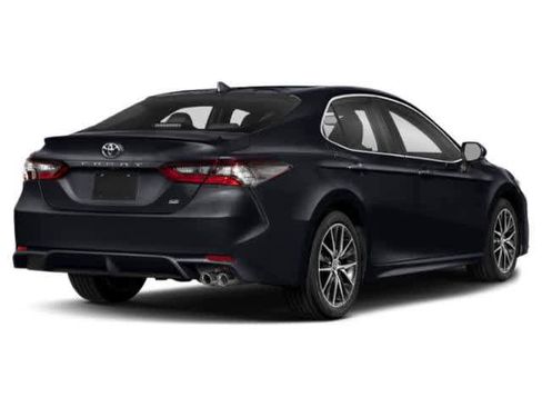 Used 2023 Toyota Camry SE FWD image 2