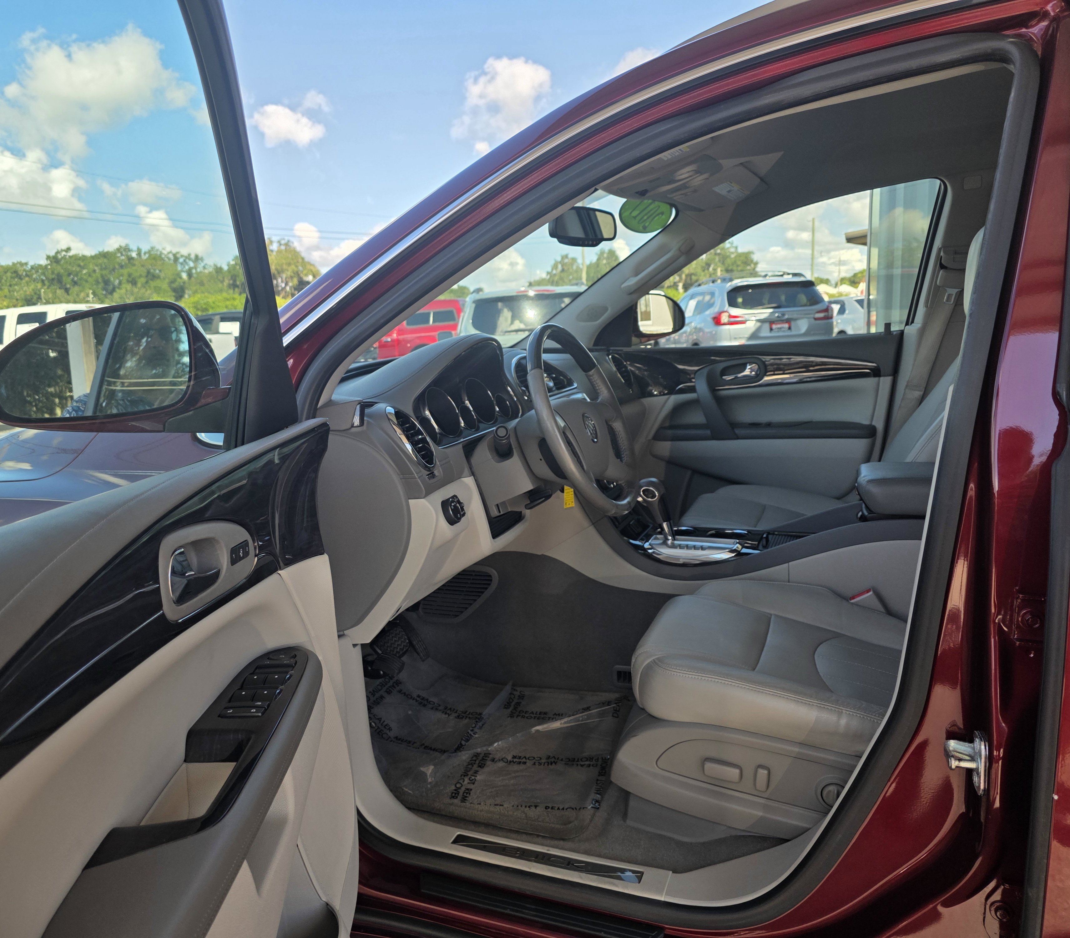 Used 2017 Buick Enclave Leather w/ Trailering Package AWD/4WD image 15