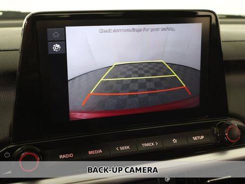 Used 2024 Kia Forte LXS image 4