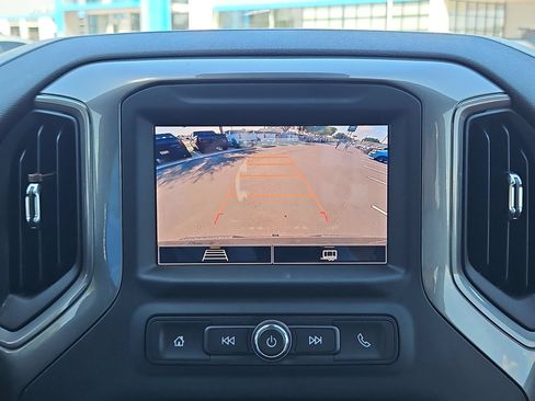 Certified 2025 Chevrolet Silverado 1500 Custom AWD/4WD image 19