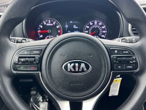 Used 2019 Kia Sportage LX image 24