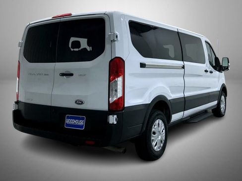 Used 2025 Ford Transit 350 XLT RWD image 5
